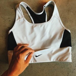 Nike Dri-fit White Racerback Sports Bra Sz S